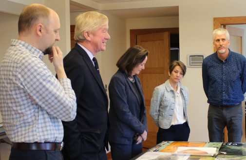 Presidential candidate Weld visits Woodwell Climate