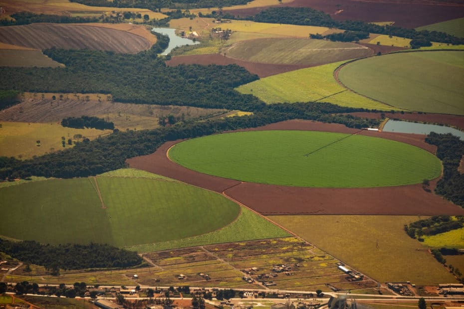 agricultural fields in Brazil, photo by Paulo Brando