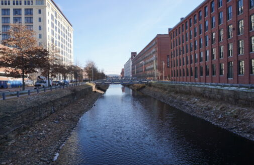 Panoramic photo of North Canal in Lawrence, MA. / photo by Terageorge~commonswiki (CC BY-NC-ND 4.0)