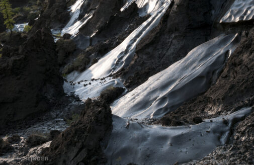 Pieces of ice in the ground