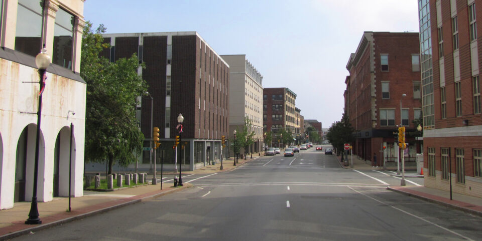 North Main Street, Brockton, Massachusetts / photo by John Phelan (CC-BY-SA 3.0)