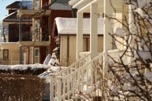 Snowy houses in Somerville, MA